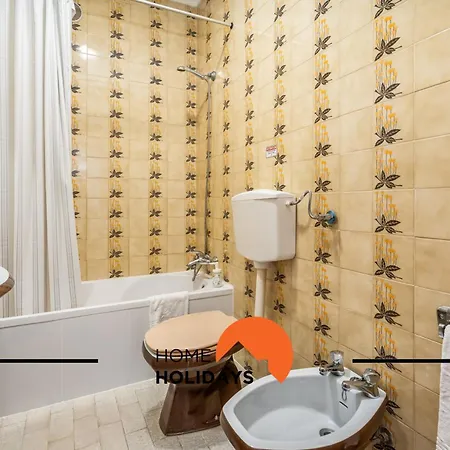 #277 Casa Da Guida By Holidays * Армасан-де-Пера