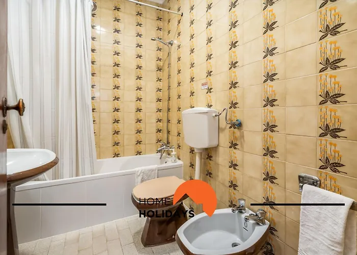 #277 Casa Da Guida By Holidays * Armação de Pêra